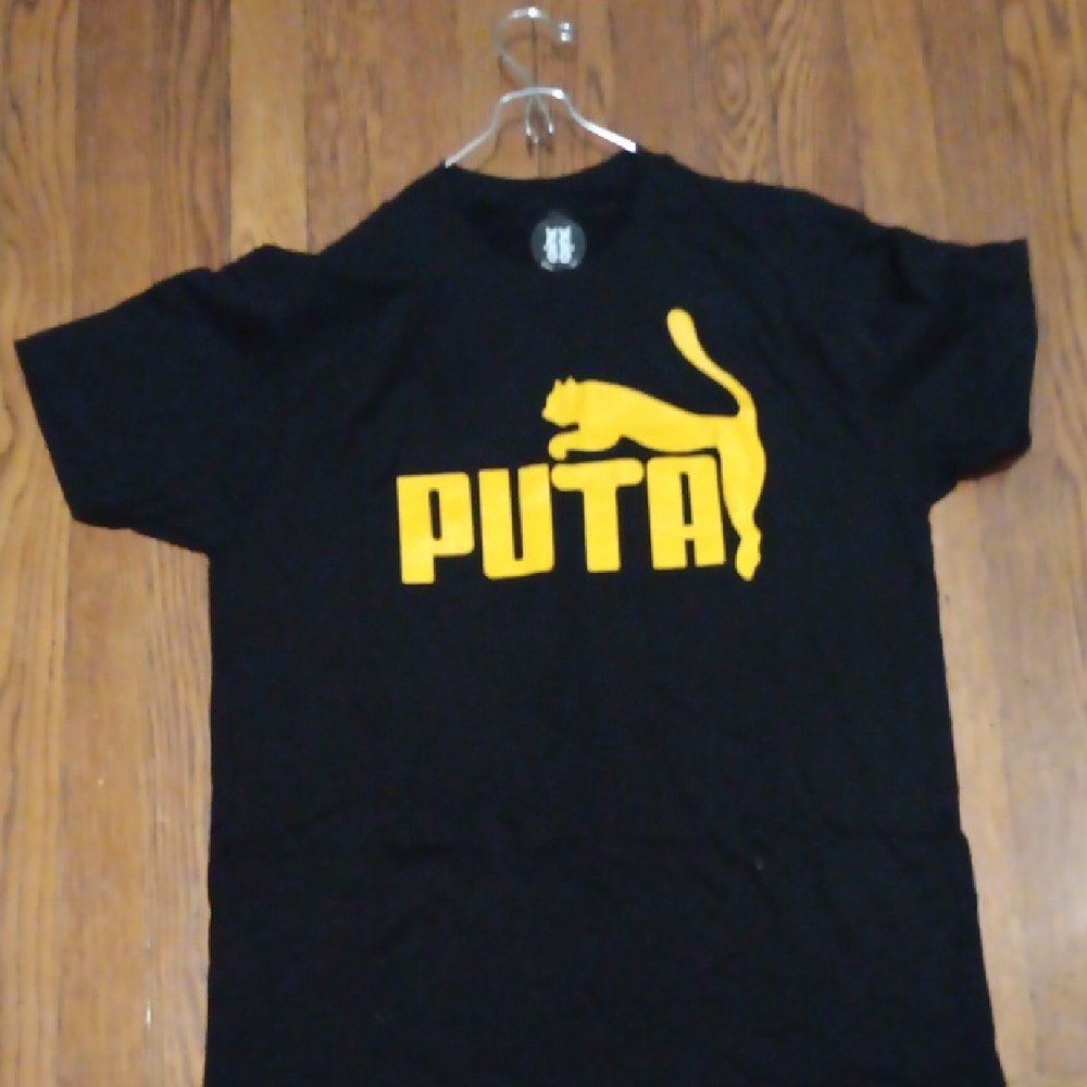 Black and Yellow Cat Graphic T-Shirt